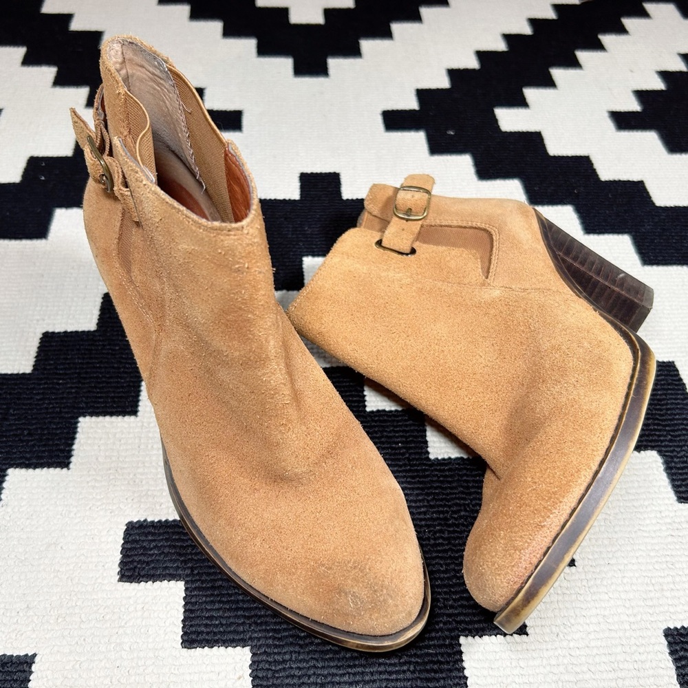 Perfect, LUCKY BRAND, heeled booties!!